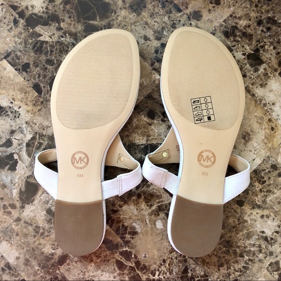 NEW Michael Kors White Sandals - Picture 3 of 3